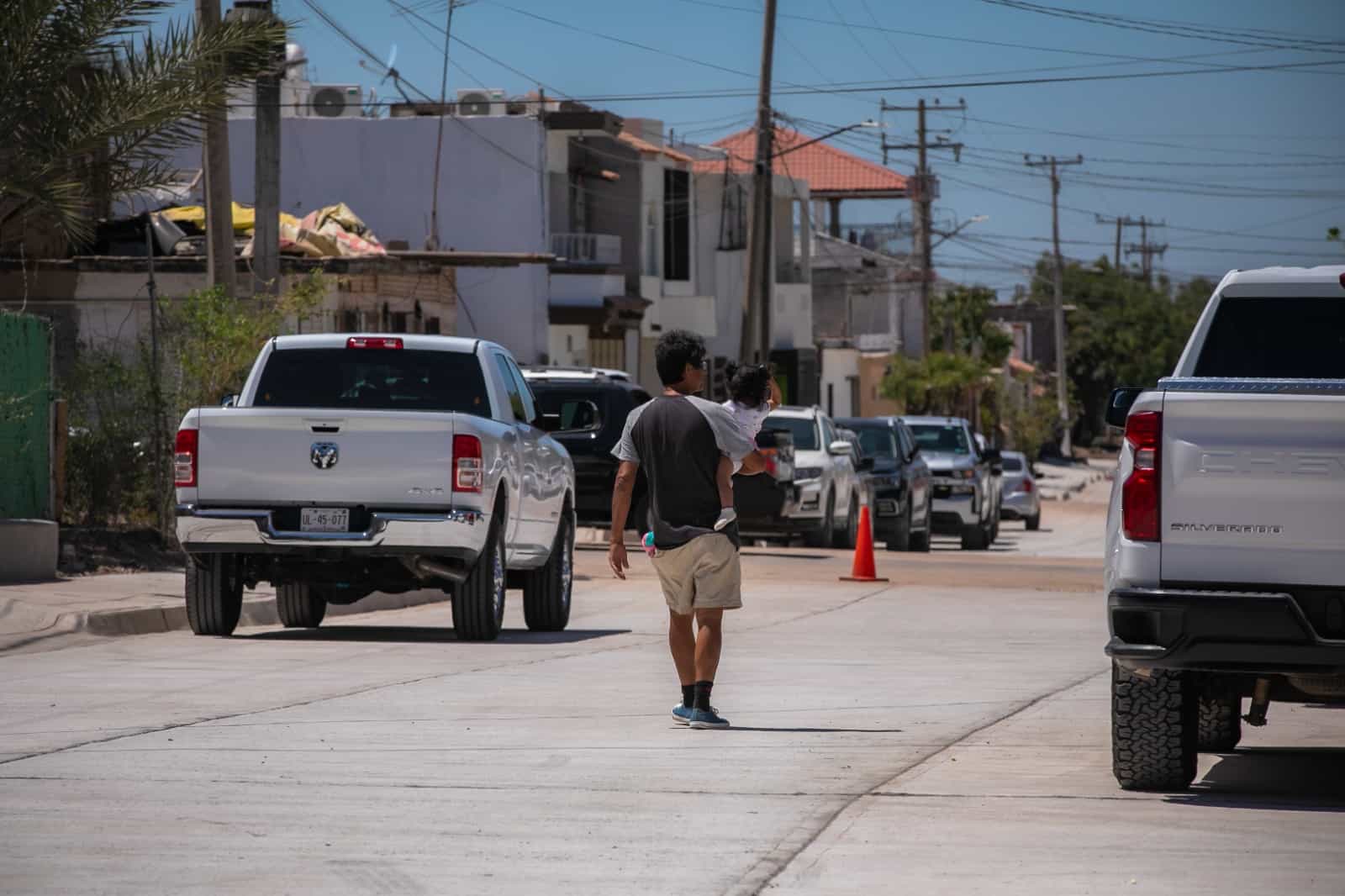 Inaugura Rocha Nuevas Calles Pavimentadas Para Tres Colonias De