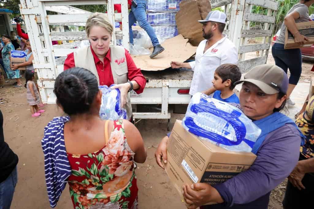 ENTREGA EL SISTEMA DIF SINALOA MÁS DE 20 MIL APOYOS EMERGENTES POR HURACÁN NORMA Gobierno del